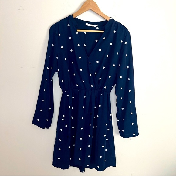 New All In Favor Lily Surplice Dress Long Sleeve Women's Medium Navy polka Dot - Picture 1 of 7
